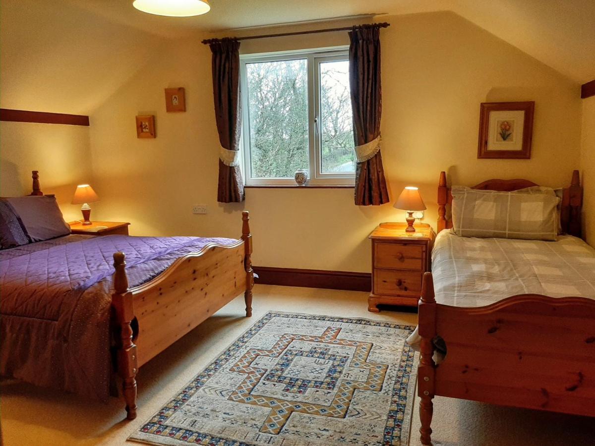 Trenewydd Farm Holiday Cottages Кардиган Экстерьер фото