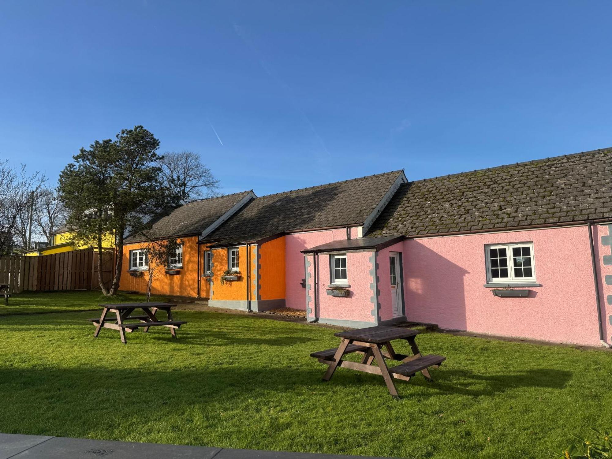 Trenewydd Farm Holiday Cottages Кардиган Экстерьер фото